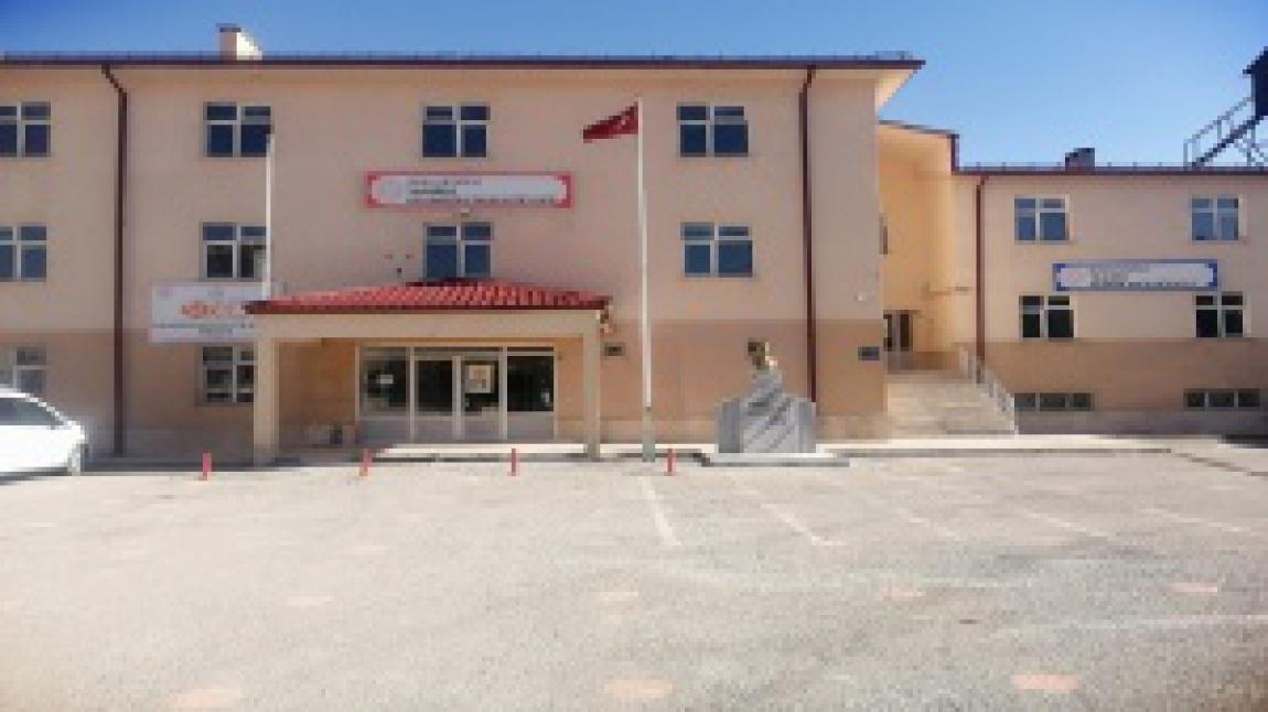 Yıldızeli Kız Anadolu İmam Hatip Lisesi Fotoğrafı